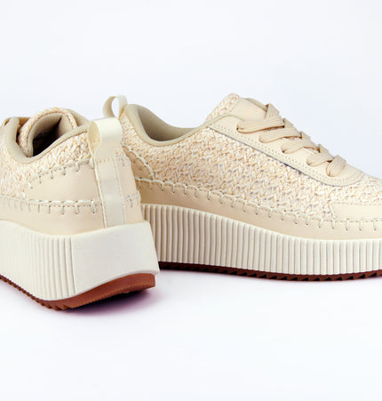 Tenis Celeste con textura tejida