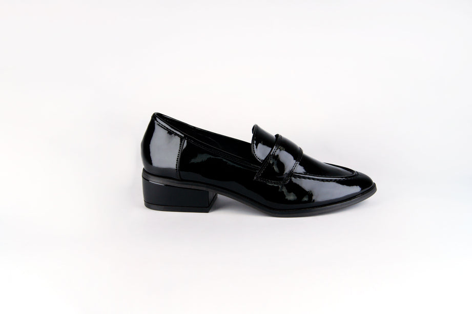 Mocasines Tessi en charol