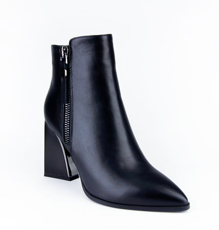 Botines Greta con cremallera decorativa