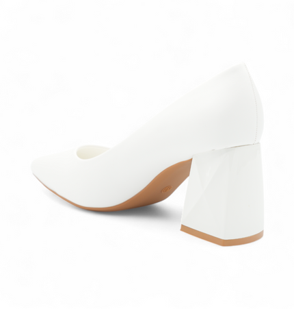 Tacones / Stiletto NAI Crema