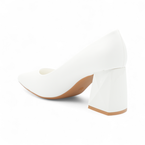 Tacones / Stiletto NAI Crema