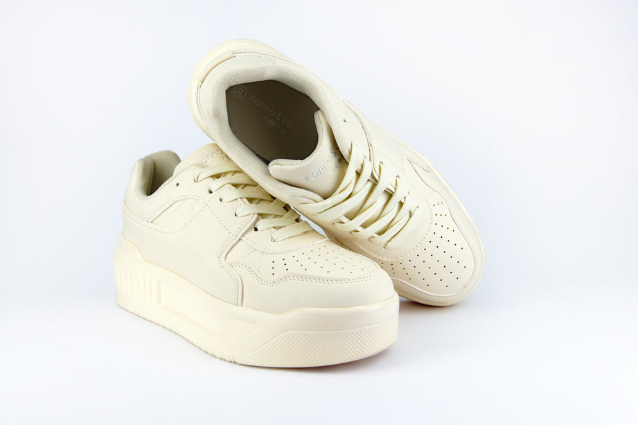 Tenis Hele de suela alta