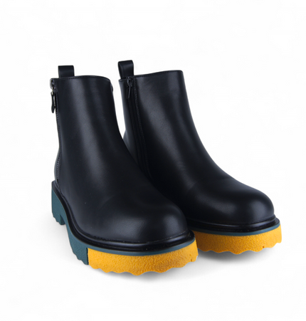 Botines Caeli Corta Negro