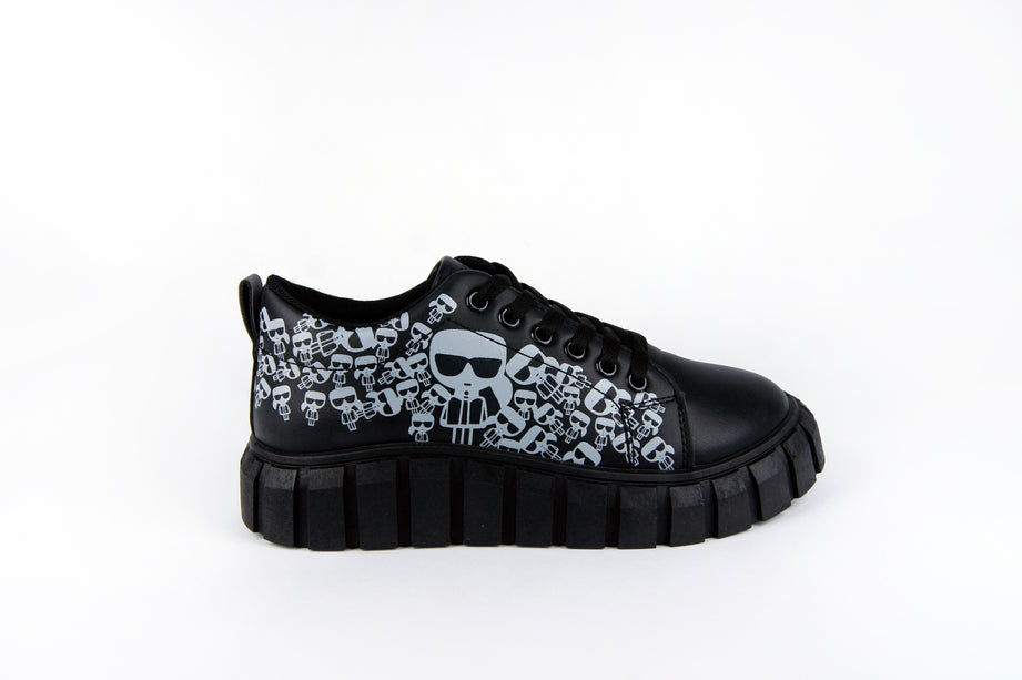 Tenis Jessi Negro estampado